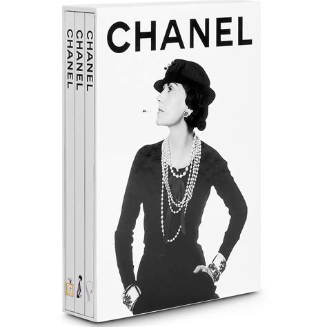 chanel histoire valeurs|Chanel mythique.